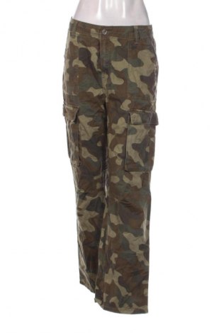 Pantaloni de femei Bershka, Mărime M, Culoare Multicolor, Preț 94,99 Lei
