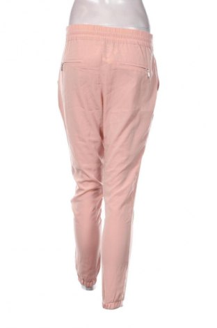 Damskie spodnie Bershka, Rozmiar M, Kolor Różowy, Cena 95,99 zł