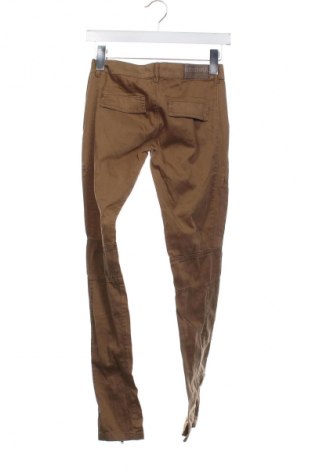 Pantaloni de femei Bershka, Mărime S, Culoare Maro, Preț 74,00 Lei