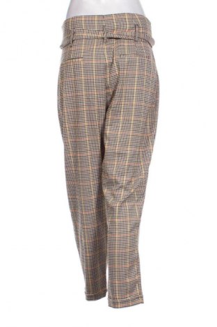 Damenhose Bershka, Größe L, Farbe Mehrfarbig, Preis € 14,83