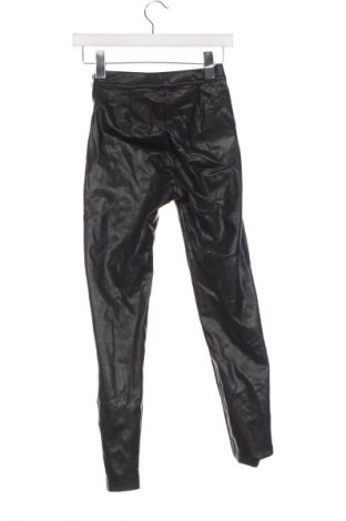 Damenhose Bershka, Größe XS, Farbe Schwarz, Preis 14,71 €