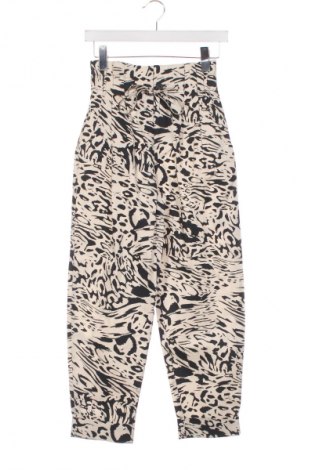 Damenhose Bershka, Größe XS, Farbe Mehrfarbig, Preis € 21,84