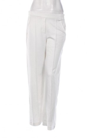 Damenhose Bershka, Größe S, Farbe Weiß, Preis € 14,83