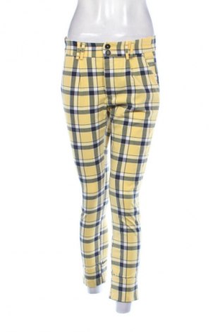 Damenhose Bershka, Größe XS, Farbe Mehrfarbig, Preis € 9,99