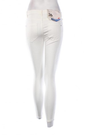 Pantaloni de femei Esmara, Mărime S, Culoare Alb, Preț 60,99 Lei