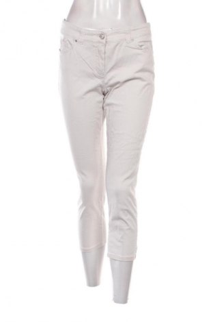 Pantaloni de femei Gerry Weber, Mărime M, Culoare Bej, Preț 202,99 Lei