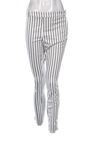 Pantaloni de femei H&M, Mărime M, Culoare Multicolor, Preț 73,36 Lei