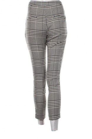Pantaloni de femei H&M, Mărime M, Culoare Multicolor, Preț 78,41 Lei