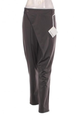 Pantaloni de femei HASHTAGMART, Mărime XXL, Culoare Gri, Preț 304,99 Lei