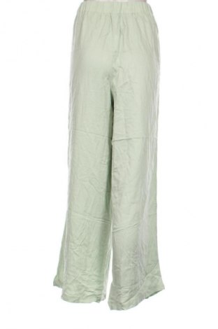 Pantaloni de femei LC Waikiki, Mărime L, Culoare Verde, Preț 121,43 Lei
