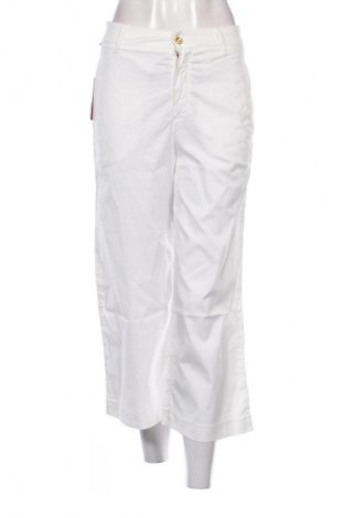Pantaloni de femei Latino, Mărime S, Culoare Alb, Preț 304,99 Lei