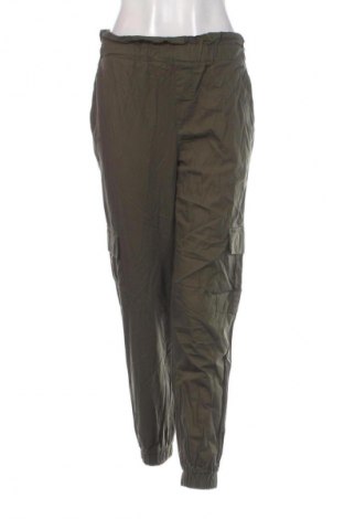 Damenhose ONLY, Größe M, Farbe Grün, Preis € 18,99