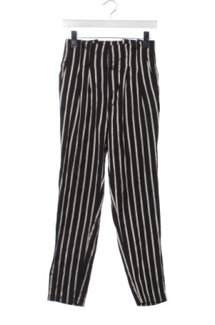 Damskie spodnie ONLY, Rozmiar XS, Kolor Kolorowy, Cena 35,99 zł