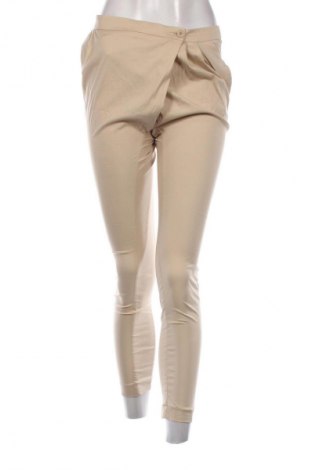 Pantaloni de femei Patrizia Pepe, Mărime M, Culoare Bej, Preț 464,59 Lei