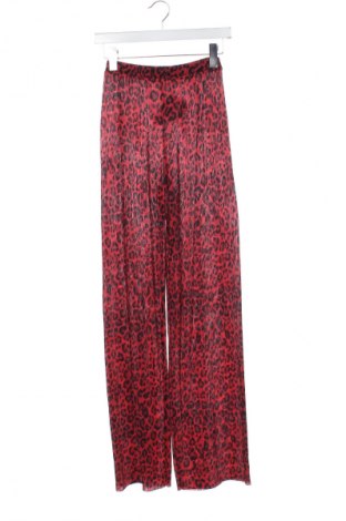 Damskie spodnie Pull&Bear, Rozmiar XS, Kolor Kolorowy, Cena 68,33 zł