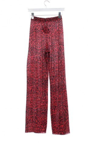 Damskie spodnie Pull&Bear, Rozmiar XS, Kolor Kolorowy, Cena 68,33 zł