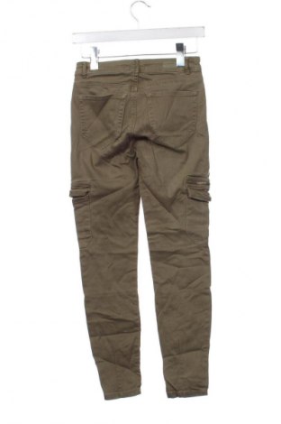 Pantaloni de femei Pull&Bear, Mărime XS, Culoare Verde, Preț 94,99 Lei