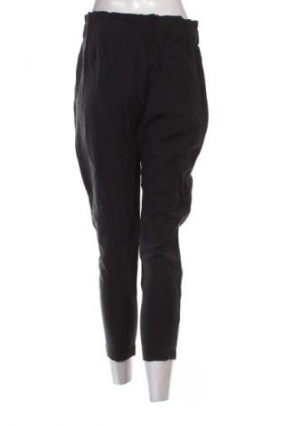 Pantaloni de femei Rinascimento, Mărime S, Culoare Negru, Preț 202,99 Lei