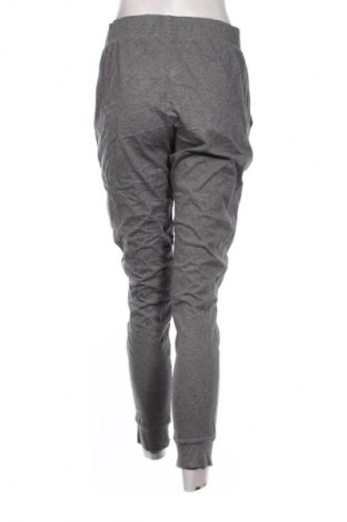 Damenhose Undercolors Of Benetton, Größe M, Farbe Grau, Preis 28,99 €