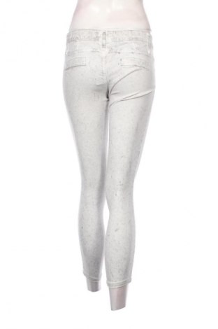 Pantaloni de femei United Colors Of Benetton, Mărime M, Culoare Multicolor, Preț 101,33 Lei