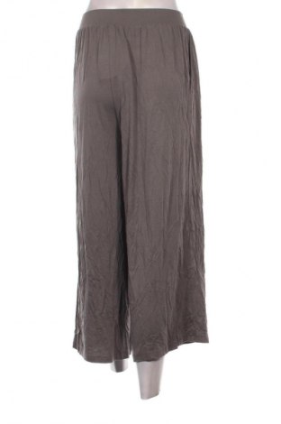 Damenhose United Colors Of Benetton, Größe S, Farbe Grau, Preis 64,99 €