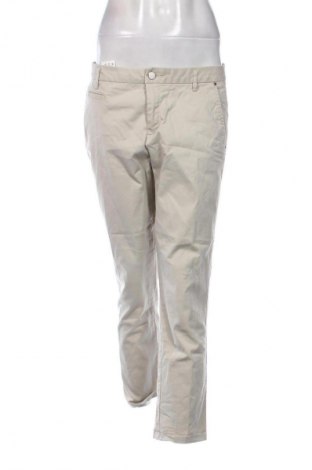 Pantaloni de femei United Colors Of Benetton, Mărime M, Culoare Bej, Preț 111,39 Lei