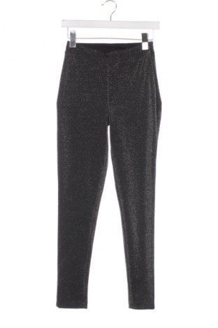Дамски панталон Vero Moda, Размер XS, Цвят Сив, Цена 40,99 лв.
