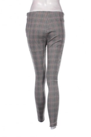 Pantaloni de femei Zara, Mărime L, Culoare Multicolor, Preț 45,99 Lei