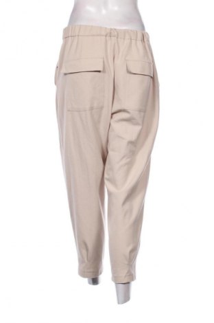 Pantaloni de femei Zara, Mărime M, Culoare Bej, Preț 74,99 Lei