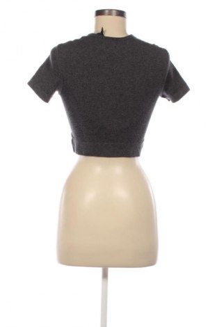 Top sport de damă. H&M Sport, Mărime S, Culoare Multicolor, Preț 48,99 Lei
