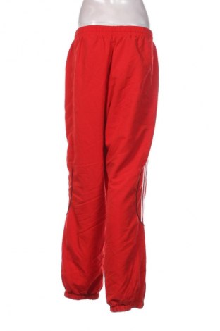 Damskie spodnie sportowe Adidas, Rozmiar XL, Kolor Czerwony, Cena 134,99 zł