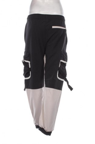 Damen Sporthose Bershka, Größe S, Farbe Mehrfarbig, Preis € 14,76