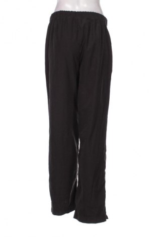 Pantaloni trening de femei Nike, Mărime L, Culoare Gri, Preț 104,73 Lei