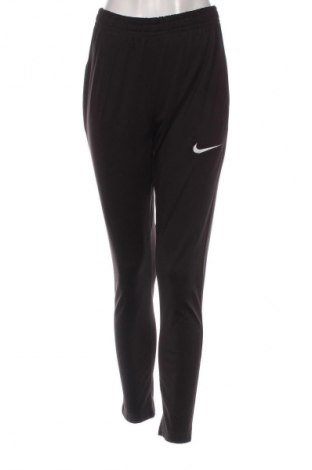 Pantaloni trening de femei Nike, Mărime S, Culoare Negru, Preț 111,39 Lei