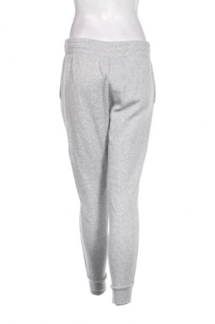 Pantaloni trening de femei Under Armour, Mărime S, Culoare Gri, Preț 104,00 Lei