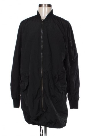 Geacă de femei CoolCat, Mărime L, Culoare Negru, Preț 184,75 Lei
