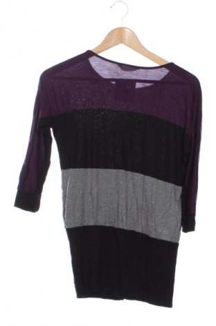 Dětská halenka  H&M, Velikost 12-13y/ 158-164 cm, Barva Vícebarevné, Cena  89,00 Kč