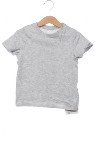 Dětské tričko  C&A, Velikost 2-3y/ 98-104 cm, Barva Šedá, Cena  151,00 Kč