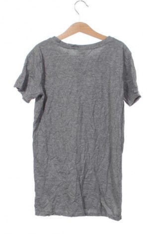 Dětské tričko  Chapter, Velikost 10-11y/ 146-152 cm, Barva Šedá, Cena  69,00 Kč