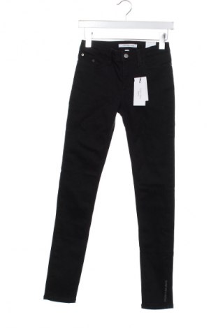 Detské džínsy  Calvin Klein Jeans, Veľkosť 13-14y/ 164-168 cm, Farba Čierna, Cena  57,67 €