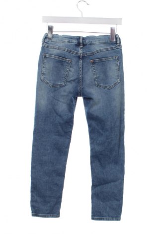 Gyerek farmernadrág H&M, Méret 8-9y / 134-140 cm, Szín Kék, Ár 3 189 Ft