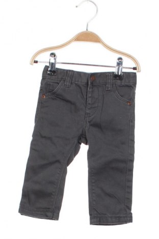 Kinderjeans Vertbaudet, Größe 3-6m/ 62-68 cm, Farbe Grau, Preis € 16,13
