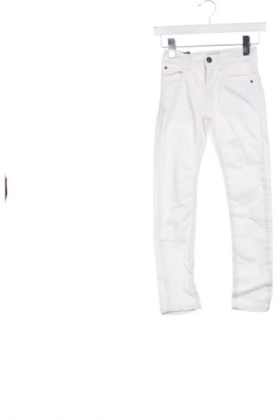 Dětské džíny  Zara, Velikost 6-7y/ 122-128 cm, Barva Bílá, Cena  216,00 Kč