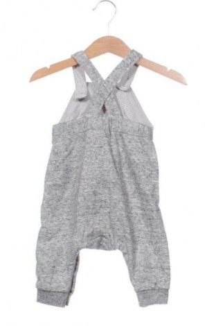Dětská kombinéza  H&M, Velikost 2-3m/ 56-62 cm, Barva Vícebarevné, Cena  403,00 Kč