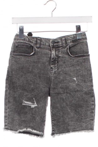 Pantaloni scurți pentru copii Art Class, Mărime 11-12y/ 152-158 cm, Culoare Gri, Preț 35,00 Lei