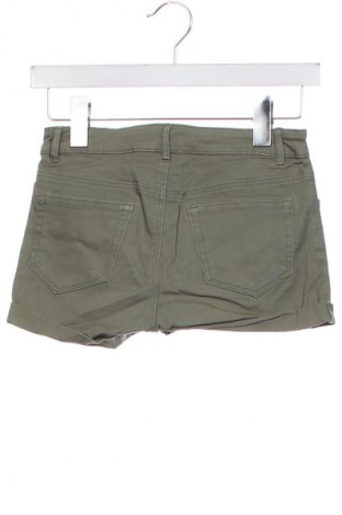 Kinder Shorts H&M, Größe 10-11y/ 146-152 cm, Farbe Grün, Preis € 9,99