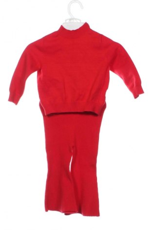 Dětský komplet  SHEIN, Velikost 12-18m/ 80-86 cm, Barva Červená, Cena  243,00 Kč