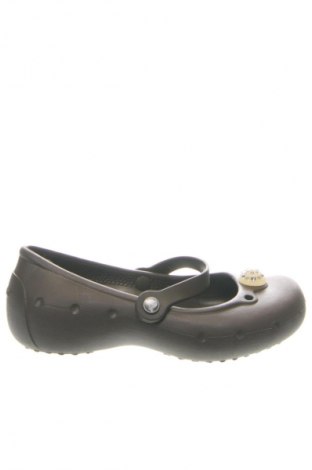 Детски обувки Crocs, Размер 31, Цвят Кафяв, Цена 107,92 лв.