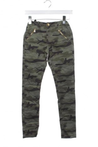 Dětské kalhoty  U, Velikost 11-12y/ 152-158 cm, Barva Vícebarevné, Cena  159,00 Kč