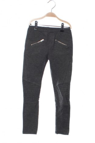 Pantaloni pentru copii Unbranded, Mărime 6-7y/ 122-128 cm, Culoare Gri, Preț 29,99 Lei